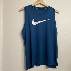 Women’s Nike Dri-FIT Swoosh Running Tank, NWT
